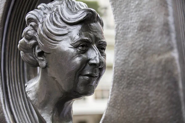 Londra Regno Unito Luglio 2019 Statua Agatha Christie Soho Londra — Foto Stock