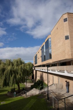 Bradford, West Yorkshire, İngiltere, Ekim 2013, Bradford Üniversitesi JB Priestley Kütüphanesi