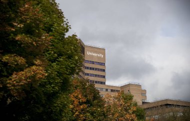 Huddersfield, West Yorkshire, İngiltere, Ekim 2013, Huddersfield Üniversitesi 'ndeki Schwann Binası
