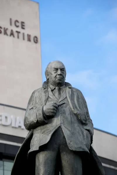 Bradford Yorkshire Storbritannien Oktober 2013 Staty Priestley Författare Till Inspector — Stockfoto