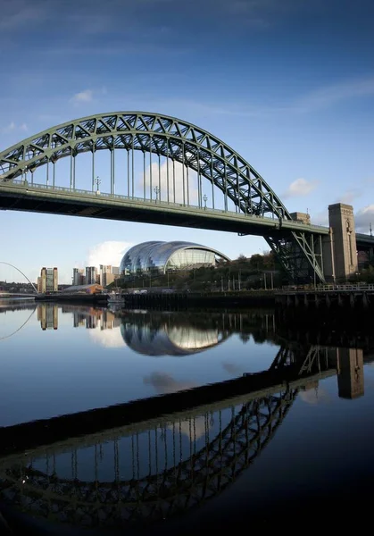 Newcastle Gateshead Ngiltere Kasım 2012 Tyne Köprüsü Nün Arka Planda — Stok fotoğraf