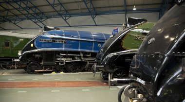 Sir Nigel Gresley ve Dwight D Eisenhower, Ulusal Demiryolu Müzesi 'ndeki A4 Buharlı Lokomistler Toplantısı' nda, Kasım 2013