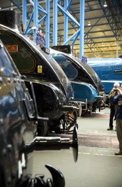 Ulusal Demiryolu Müzesi 'nde düzenlenen Büyük Toplanma' da A4 Buharlı Lokomotifler Sıralaması, York, İngiltere - Kasım 2013