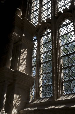 Burford, Oxfordshire, İngiltere, Temmuz 2013, Aziz John Kilisesi manzarası