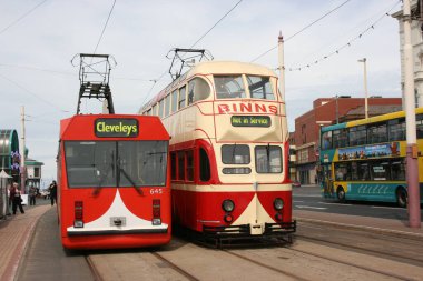 Blackpool No: 703 Sunderland No: 101, 1934 Balon Car type Blackpool tramvay, Blackpool, Lancashire, İngiltere 7 Haziran 2010