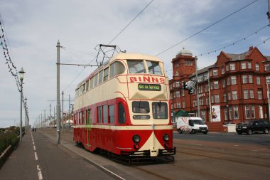 Blackpool No: 703in Sunderland No. 101 - 1934 Balon Car type Blackpool tramvay Blackpool, Lancashire, İngiltere 7 Haziran 2010