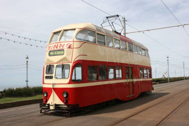 Blackpool No: 703in Sunderland No. 101 - 1934 Balon Car type Blackpool tramvay Blackpool, Lancashire, İngiltere 7 Haziran 2010