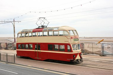 Blackpool No: 703 Sunderland No: 101 1934 Balon Car type Blackpool tramvay Blackpool, Lancashire, İngiltere 7 Haziran 2010