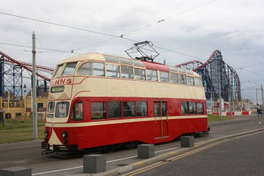 Blackpool No: 703 Sunderland No: 101 1934 Balon Car type Blackpool tramvay Blackpool, Lancashire, İngiltere 7 Haziran 2010