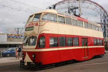 Blackpool No: 703 Sunderland No: 101 1934 Balon Car type Blackpool tramvay Blackpool, Lancashire, İngiltere 7 Haziran 2010