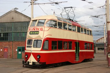 Blackpool No: 703in Sunderland Numarası 10119 34 Balon Car type Blackpool tramvay tramvayı Blackpool, Lancashire, İngiltere 7 Haziran 2010