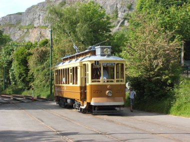 Crich Ulusal Tramvay Müzesi 'nde eski bir tramvay - Haziran 2006, Crich, Derbyshire, Birleşik Krallık