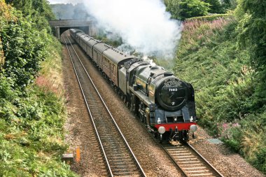 Britanya Buhar Loco numarası 70013 Oliver Cromwell Pannal, Yorkshire, Birleşik Krallık - 27 Ağustos 2009