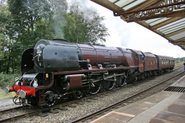 LMS Pasifik Buharlı Lokomotif. Hayır. 6233 Sutherland Düşesi Hellifield, 19 Eylül 2009 - Hellifield, Yorkshire, Birleşik Krallık