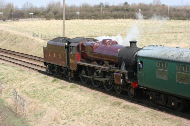 Jubilee Steam Loco 5690 Leander Büyük Merkez Demiryolu Buhar Vadisi, Loughborough, Leicestershire, Birleşik Krallık - 21 Mart 2010.