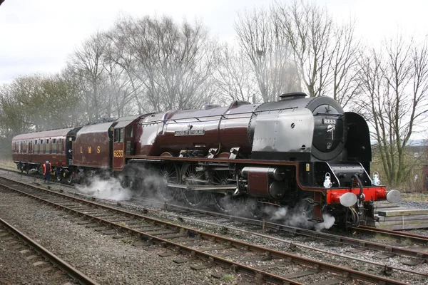 Lms Pacific Steam Locomotive 6233 Duchess Sutherland Hellifield 28Th March — Stock Photo, Image