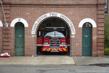 Charleston, Güney Carolina, ABD, Kasım 2019, Charleston İtfaiye İstasyonu 2 ve 3