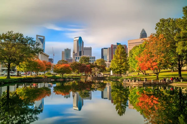 Panoramę miasta Charlotte w Północnej Karolinie — Zdjęcie stockowe