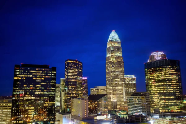 Skyline do centro de Charlotte na Carolina do Norte — Fotografia de Stock