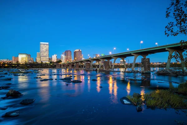 Centro de Richmond, Virginia skyline — Foto de Stock