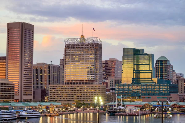 Zona del puerto interior en el centro de Baltimore — Foto de Stock