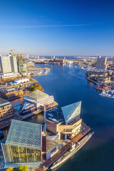 Innenhafen in der Innenstadt von Baltimore — Stockfoto