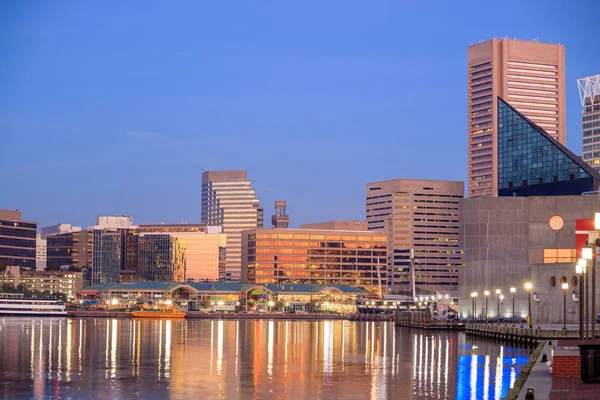 A belvárosi Baltimore Inner Harbor terület — Stock Fotó