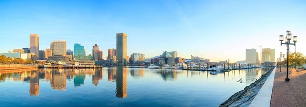 Inner Harbor area in downtown Baltimore — Stock Photo, Image