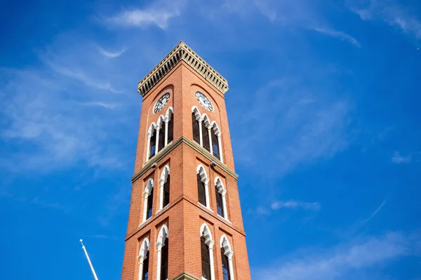 Edificio de la torre en Old Town Mall, Baltimore , — Foto de Stock
