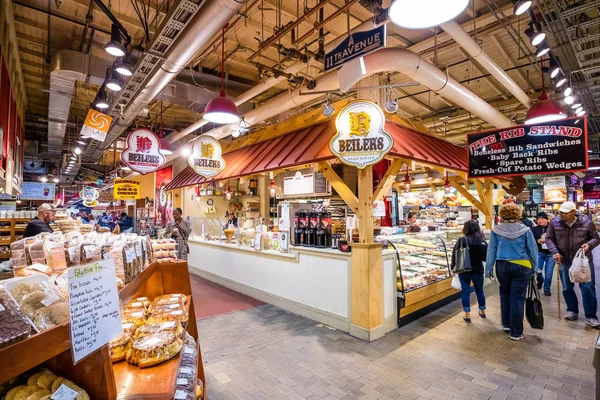 Lezing terminal markt — Stockfoto