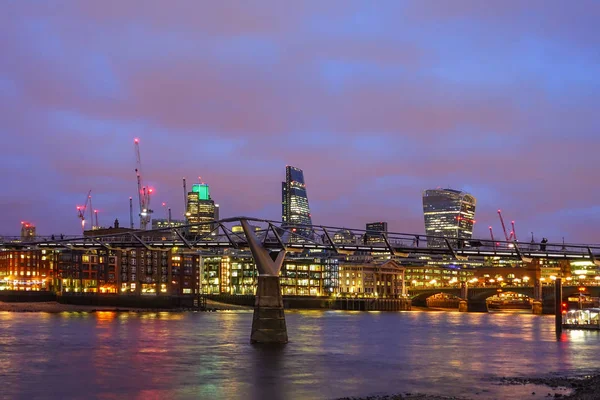 Londen City 's nachts — Stockfoto