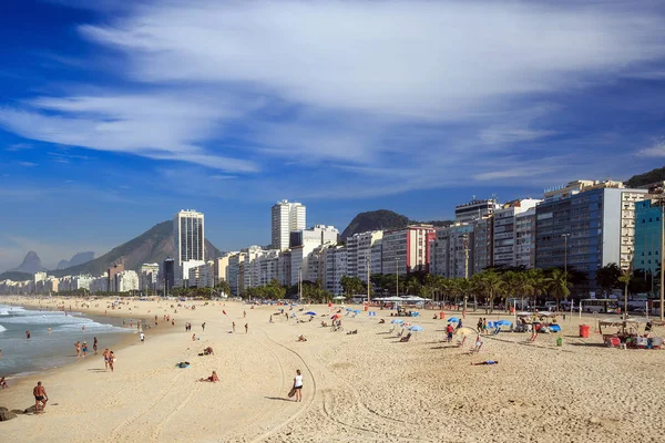 Vista de la playa de Copacabana en Río de Janeiro — Foto de Stock
