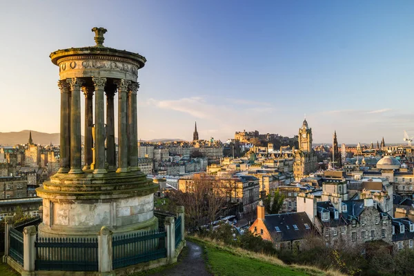 Edinburgh şehir manzarası — Stok fotoğraf