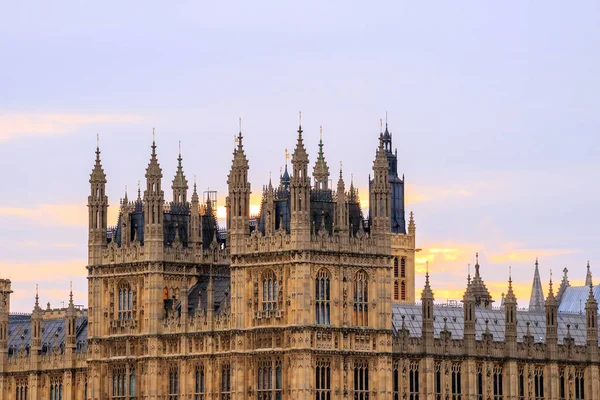Big Ben e Casas do Parlamento em Londres — Fotografia de Stock