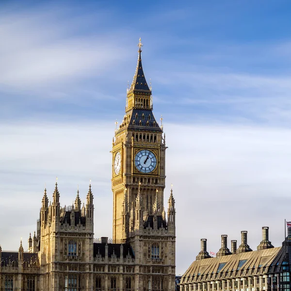 Big Ben en Huizen van het Parlement — Stockfoto