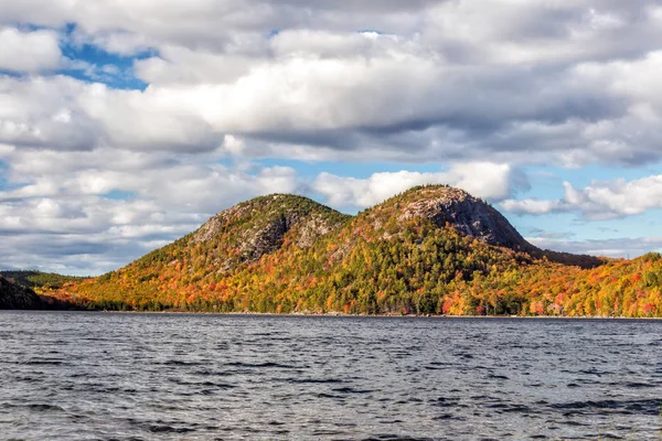 Jordan Pond Nel Parco Nazionale Dell Acadia Maine Stati Uniti — Foto Stock