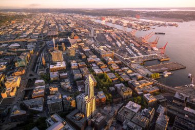 Seattle şehir merkezinin Washington, ABD 'deki ufuk çizgisi
