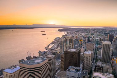 Seattle şehir merkezinin Washington, ABD 'deki ufuk çizgisi