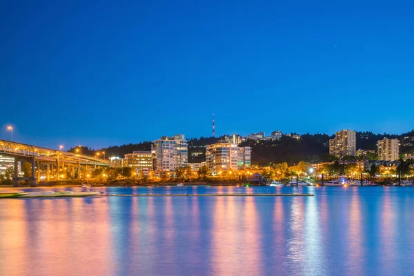 Downtown Portland Oregon Skyline Nachts — Stockfoto