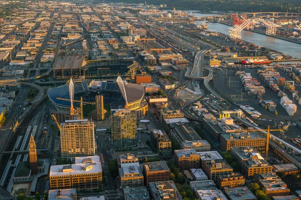 View of downtown Seattle skyline in Seattle Washington, USA