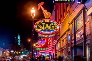 NASHVILLE - NOV 11: Neon signs on Lower Broadway Area on November 11, 2016 in Nashville, Tennessee, USA