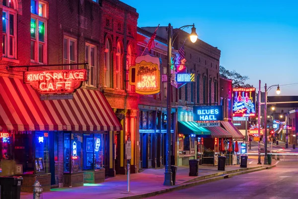 Memphis Usa Listopadu Neonové Znaky Slavných Bluesových Klubů Beale Street — Stock fotografie