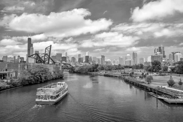 Річці Чикаго Центру Міста Чикаго Skyline Нас — стокове фото