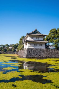 Tokyo, Japonya 'daki İmparatorluk Sarayı' nın dış kulesi.