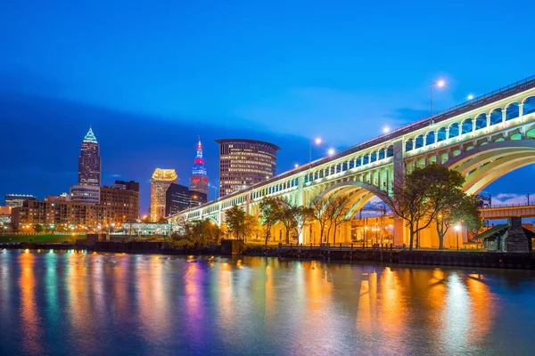 Vista Del Horizonte Del Centro Cleveland Ohio Crepúsculo — Foto de Stock