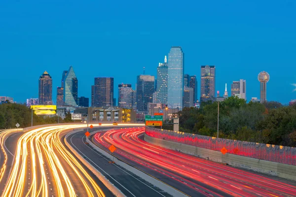 Ciudad Dallas Skyline Twilight Texas —  Fotos de Stock