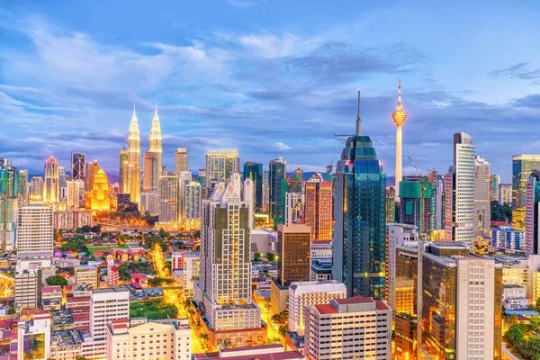 Downtown Kuala Lumpur Skyline Crepúsculo Malásia — Fotografia de Stock