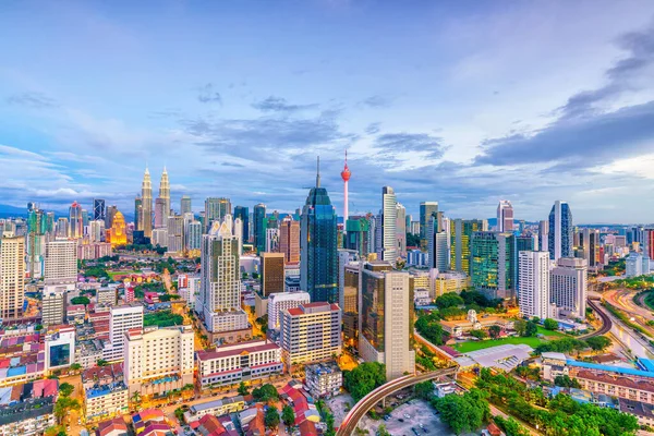 Downtown Kuala Lumpur Skyline Crepúsculo Malásia — Fotografia de Stock