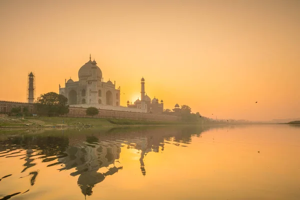 Gün Batımında Agra Hindistan Taj Mahal — Stok fotoğraf