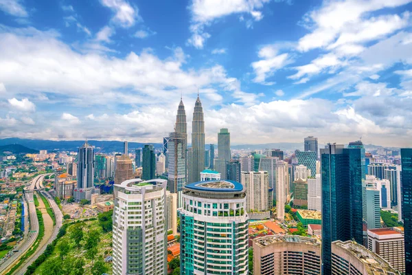 Centro Kuala Lumpur Skyline Con Cielo Azul Malasia — Foto de Stock